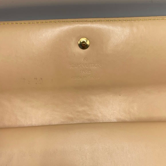 Louis Vuitton x Takashi Murakami Multicolor Monogram International Wallet - Picture 12 of 16